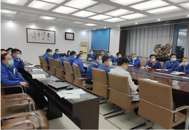 德信手机官方网站召开月度质量分析会