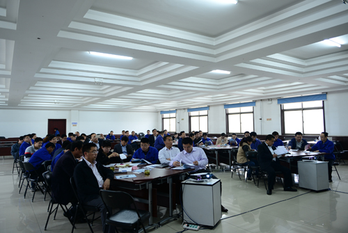 德信手机官方网站电子公司中坚力量培训提升管理水平
